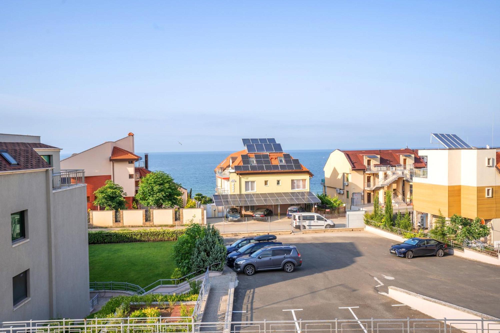 Royal Calisto Hotel Sozopol Exterior foto